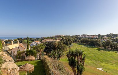 Resale - Apartment - Middle Floor Apartment - Benalmádena - Benalmadena Centro