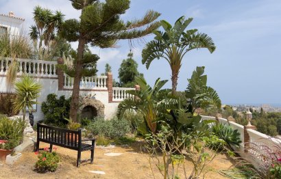 Resale - House - Detached Villa - Benalmádena - Benalmadena Pueblo