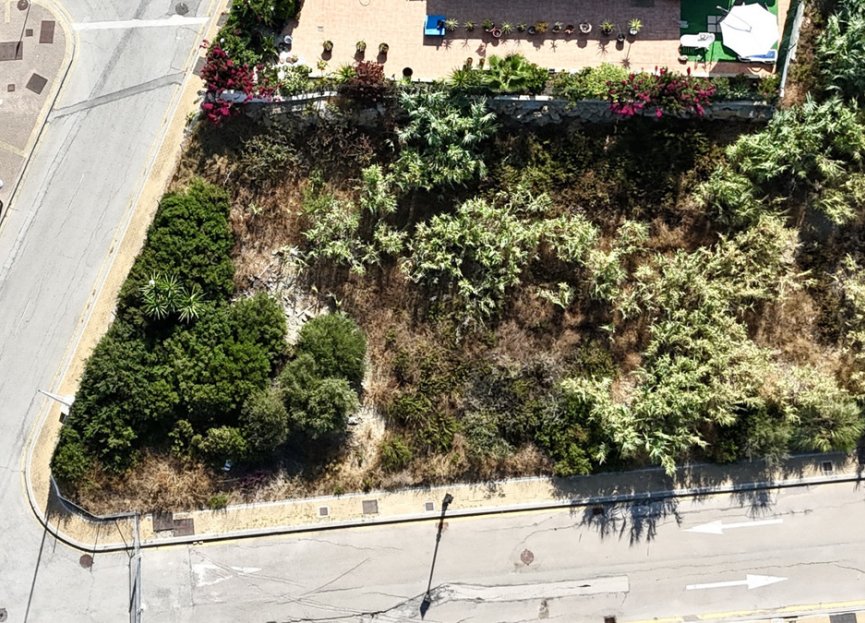 Resale - Plot - Land - Estepona - Estepona Centro