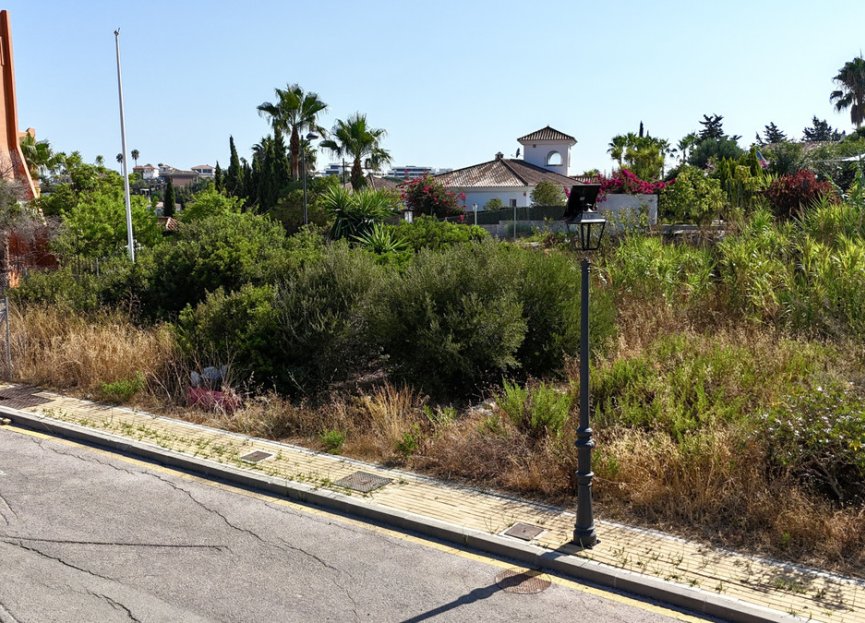 Resale - Plot - Land - Estepona - Estepona Centro