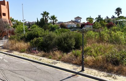 Resale - Plot - Land - Estepona - Estepona Centro