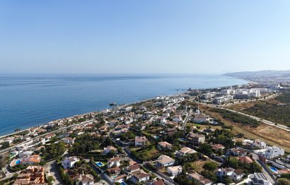Resale - Plot - Land - Estepona - Estepona Centro