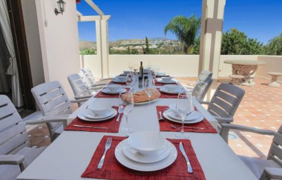 Resale - House - Detached Villa - Estepona - Cancelada