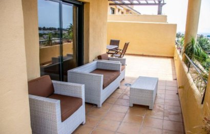 Resale - Apartment - Duplex - Estepona - Costalita