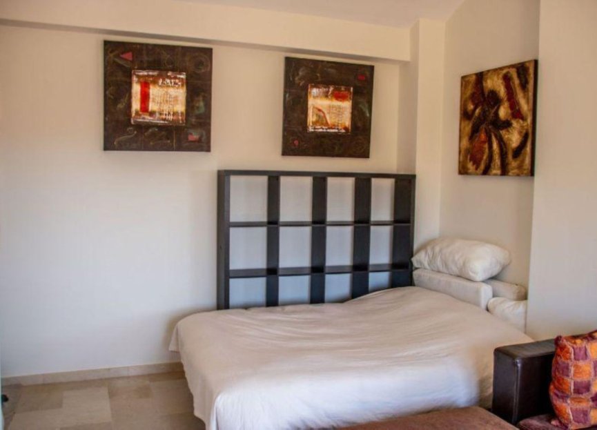 Resale - Apartment - Duplex - Estepona - Costalita