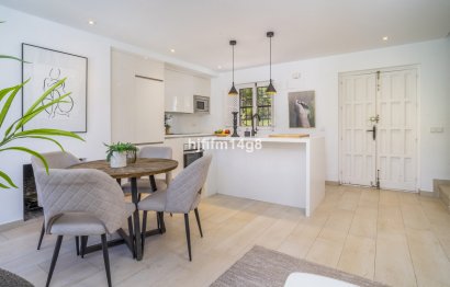 Resale - House - Townhouse - Marbella - Nueva Andalucia