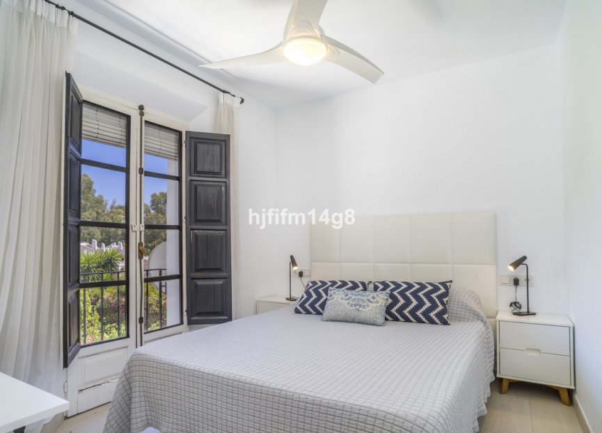 Resale - House - Townhouse - Marbella - Nueva Andalucia