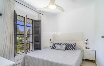 Resale - House - Townhouse - Marbella - Nueva Andalucia