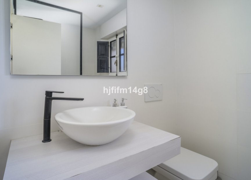 Resale - House - Townhouse - Marbella - Nueva Andalucia