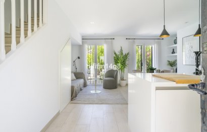 Resale - House - Townhouse - Marbella - Nueva Andalucia