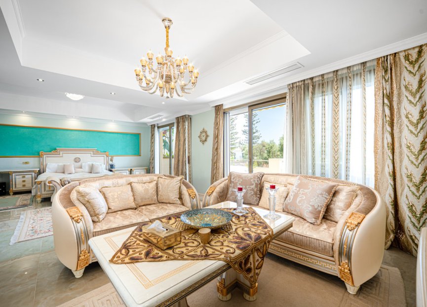 Resale - House - Detached Villa - Marbella - Marbella Centro