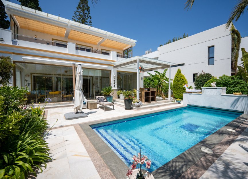 Resale - House - Detached Villa - Marbella - Marbella Centro