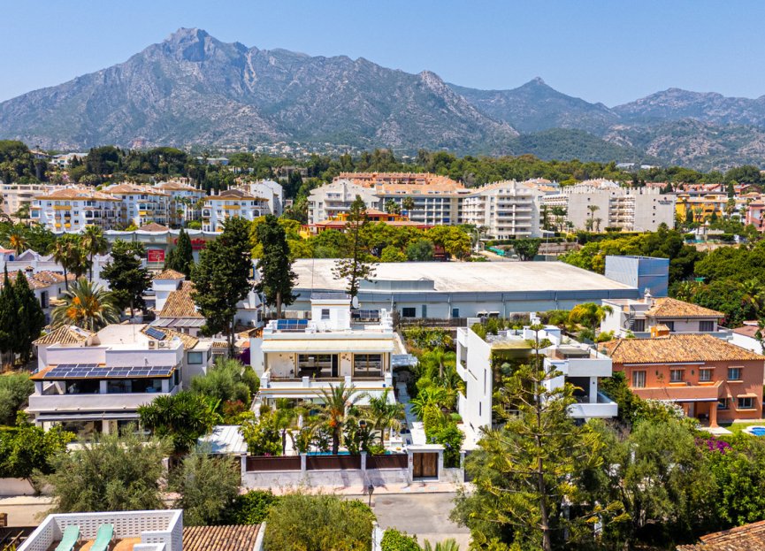 Resale - House - Detached Villa - Marbella - Marbella Centro