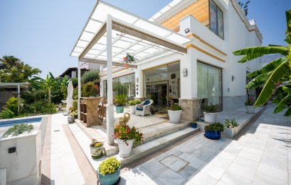 Resale - House - Detached Villa - Marbella - Marbella Centro