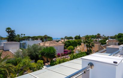 Resale - House - Detached Villa - Marbella - Marbella Centro