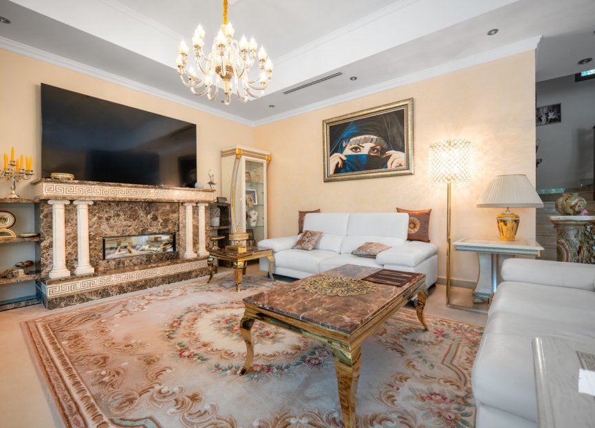 Resale - House - Detached Villa - Marbella - Marbella Centro