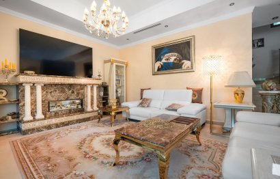 Resale - House - Detached Villa - Marbella - Marbella Centro