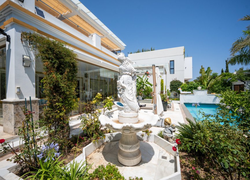 Resale - House - Detached Villa - Marbella - Marbella Centro