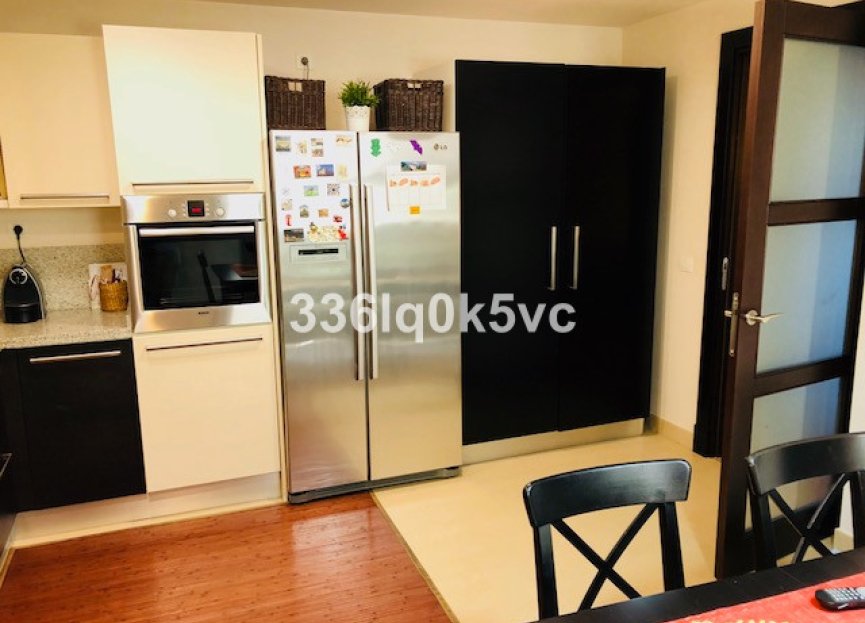 Resale - House - Townhouse - Benahavís - Benahavís Centro