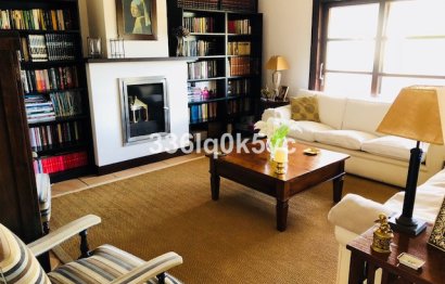 Resale - House - Townhouse - Benahavís - Benahavís Centro