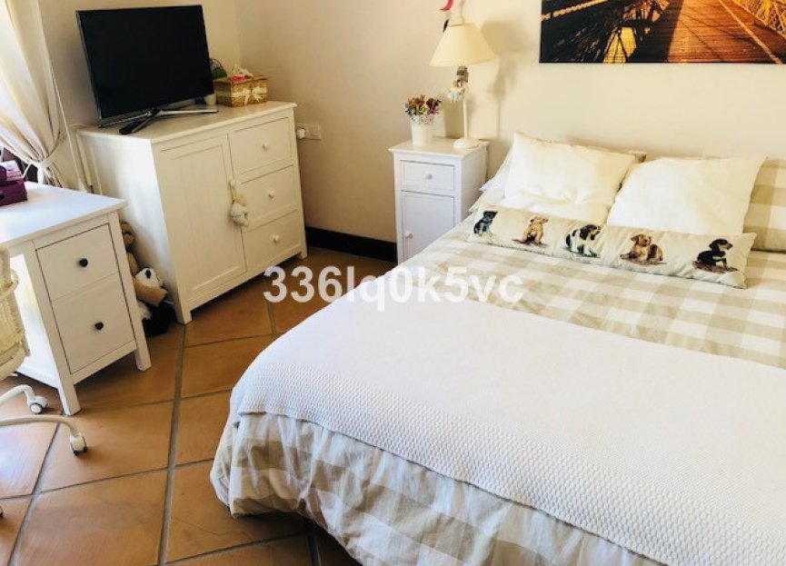 Resale - House - Townhouse - Benahavís - Benahavís Centro