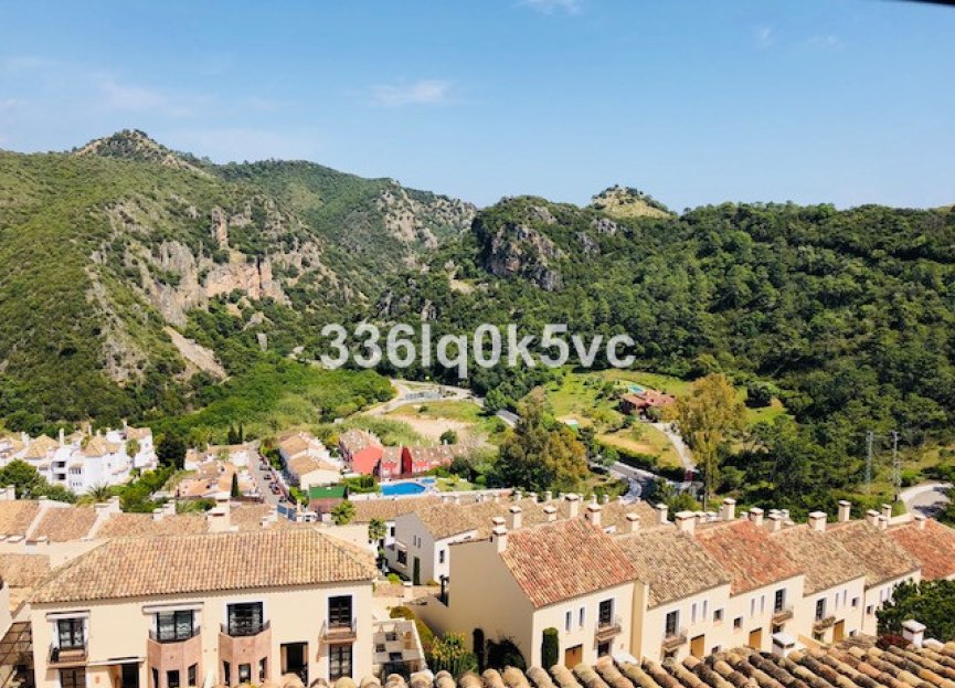 Resale - House - Townhouse - Benahavís - Benahavís Centro