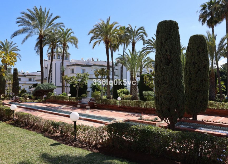 Resale - House - Townhouse - Estepona - Estepona Centro