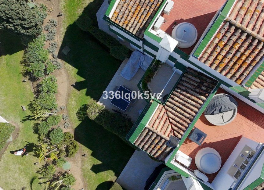 Resale - House - Townhouse - Estepona - Estepona Centro