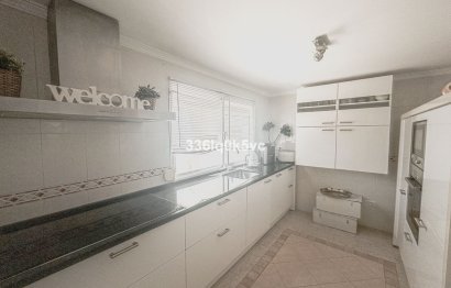Resale - House - Townhouse - Estepona - Estepona Centro