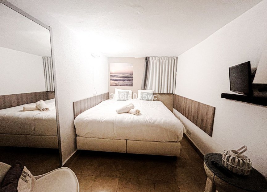 Resale - House - Townhouse - Estepona - Estepona Centro