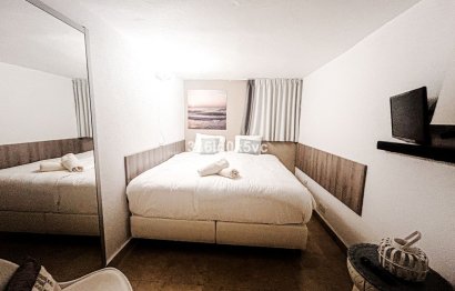 Resale - House - Townhouse - Estepona - Estepona Centro