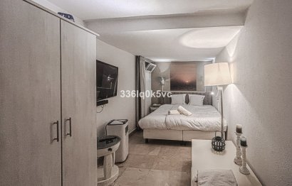 Resale - House - Townhouse - Estepona - Estepona Centro