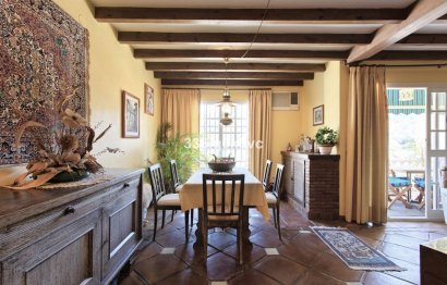 Resale - House - Townhouse - Benahavís - Benahavís Centro