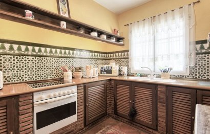 Resale - House - Townhouse - Benahavís - Benahavís Centro