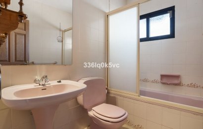 Resale - House - Detached Villa - Marbella - Las Chapas