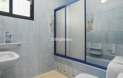 Resale - House - Detached Villa - Marbella - Las Chapas