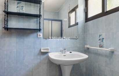 Resale - House - Detached Villa - Marbella - Las Chapas