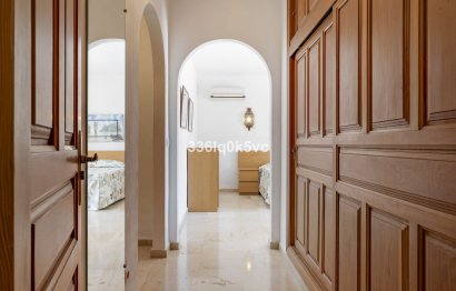 Resale - House - Detached Villa - Marbella - Las Chapas