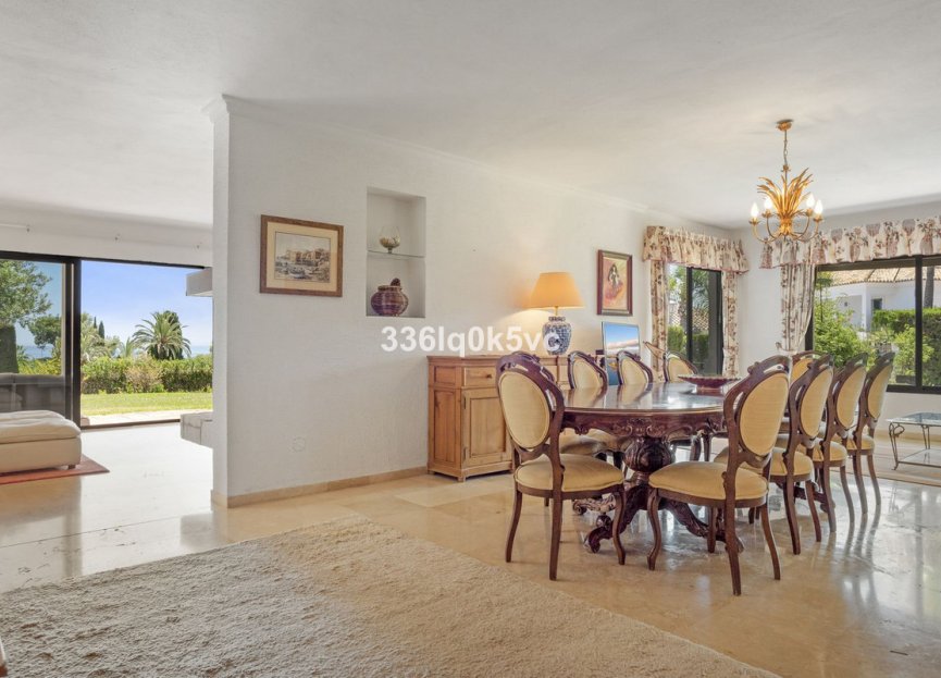 Resale - House - Detached Villa - Marbella - Las Chapas