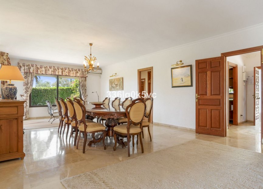 Resale - House - Detached Villa - Marbella - Las Chapas