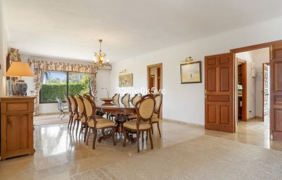 Resale - House - Detached Villa - Marbella - Las Chapas