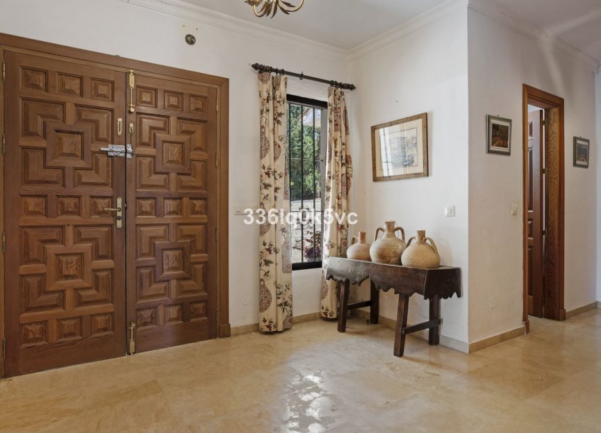 Resale - House - Detached Villa - Marbella - Las Chapas