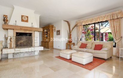 Resale - House - Detached Villa - Marbella - Las Chapas