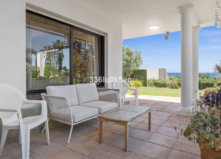 Resale - House - Detached Villa - Marbella - Las Chapas