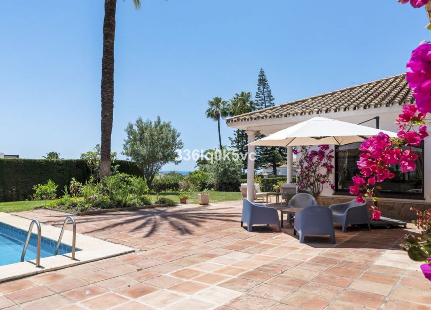 Resale - House - Detached Villa - Marbella - Las Chapas