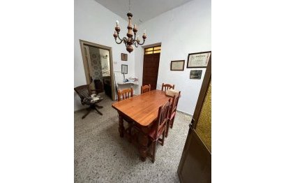 Resale - House - Semi-Detached House - Estepona - Estepona Centro