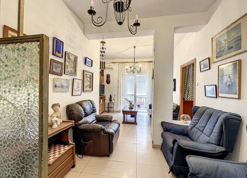 Resale - House - Townhouse - Estepona - Estepona Centro