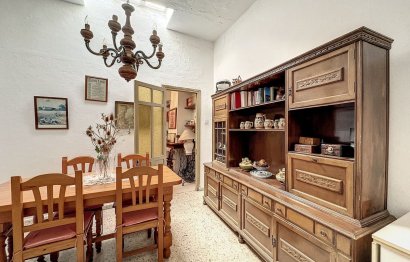 Resale - House - Townhouse - Estepona - Estepona Centro