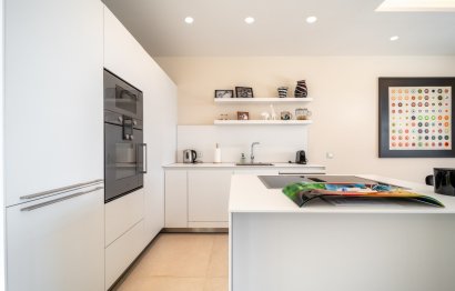 Resale - House - Townhouse - Estepona - Estepona Centro