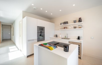 Resale - House - Townhouse - Estepona - Estepona Centro